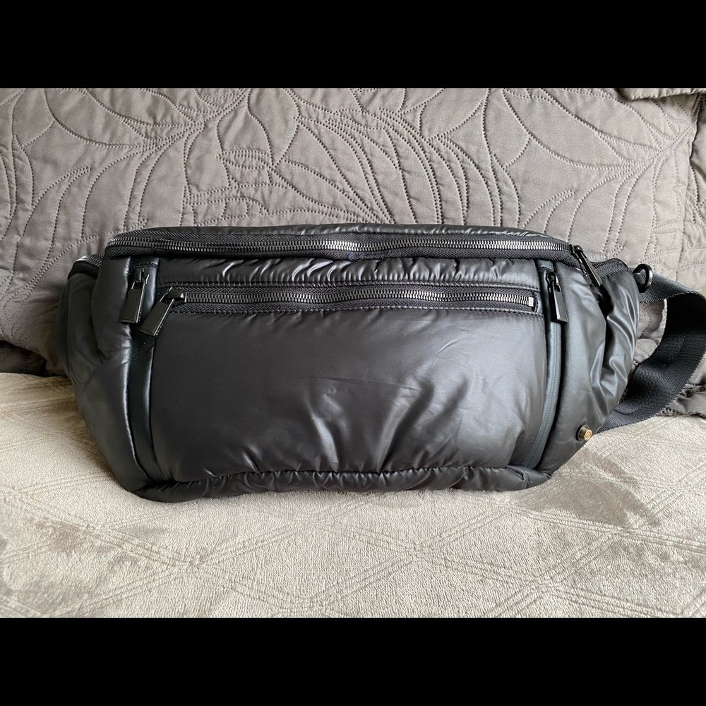 Caraa nylon Fanny pack